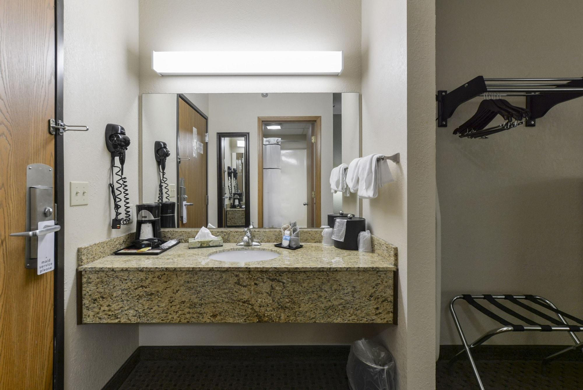 Grand View Inn & Suites Брэнсон Экстерьер фото